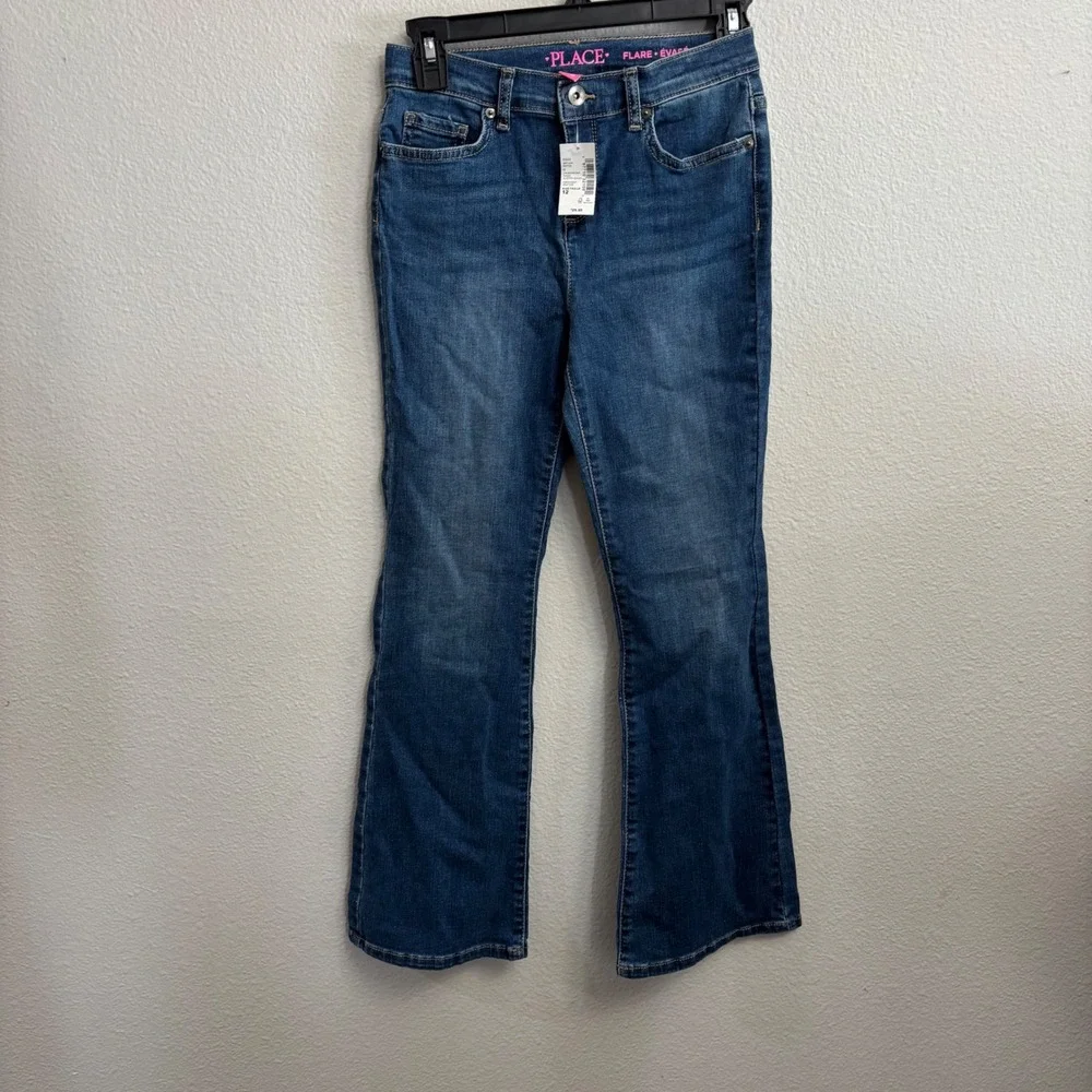 The Childrens Place Girls 12 Austin Wash Flare Jeans NEW Stretch Cotton Denim